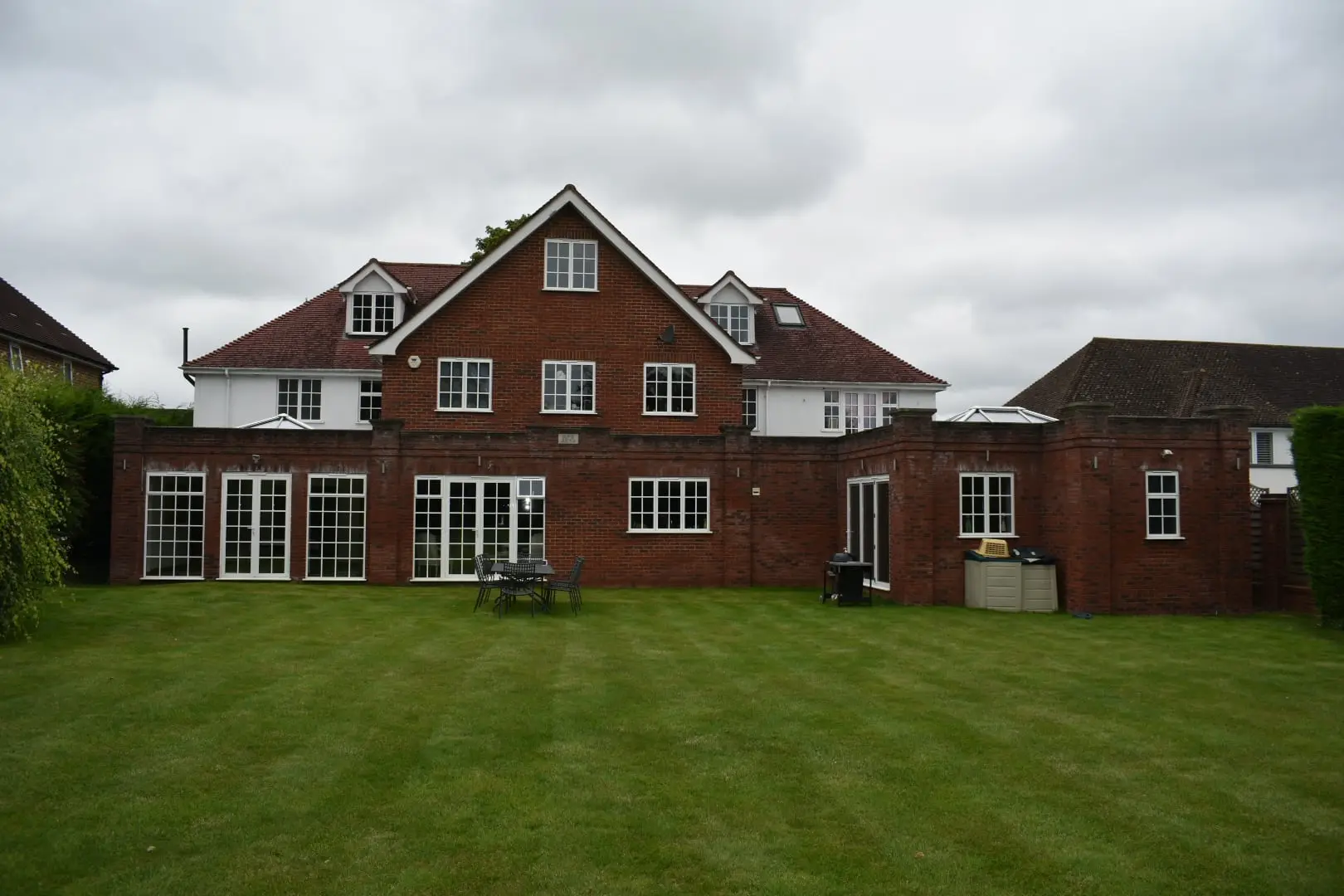 Sutton garden, before work began (5)