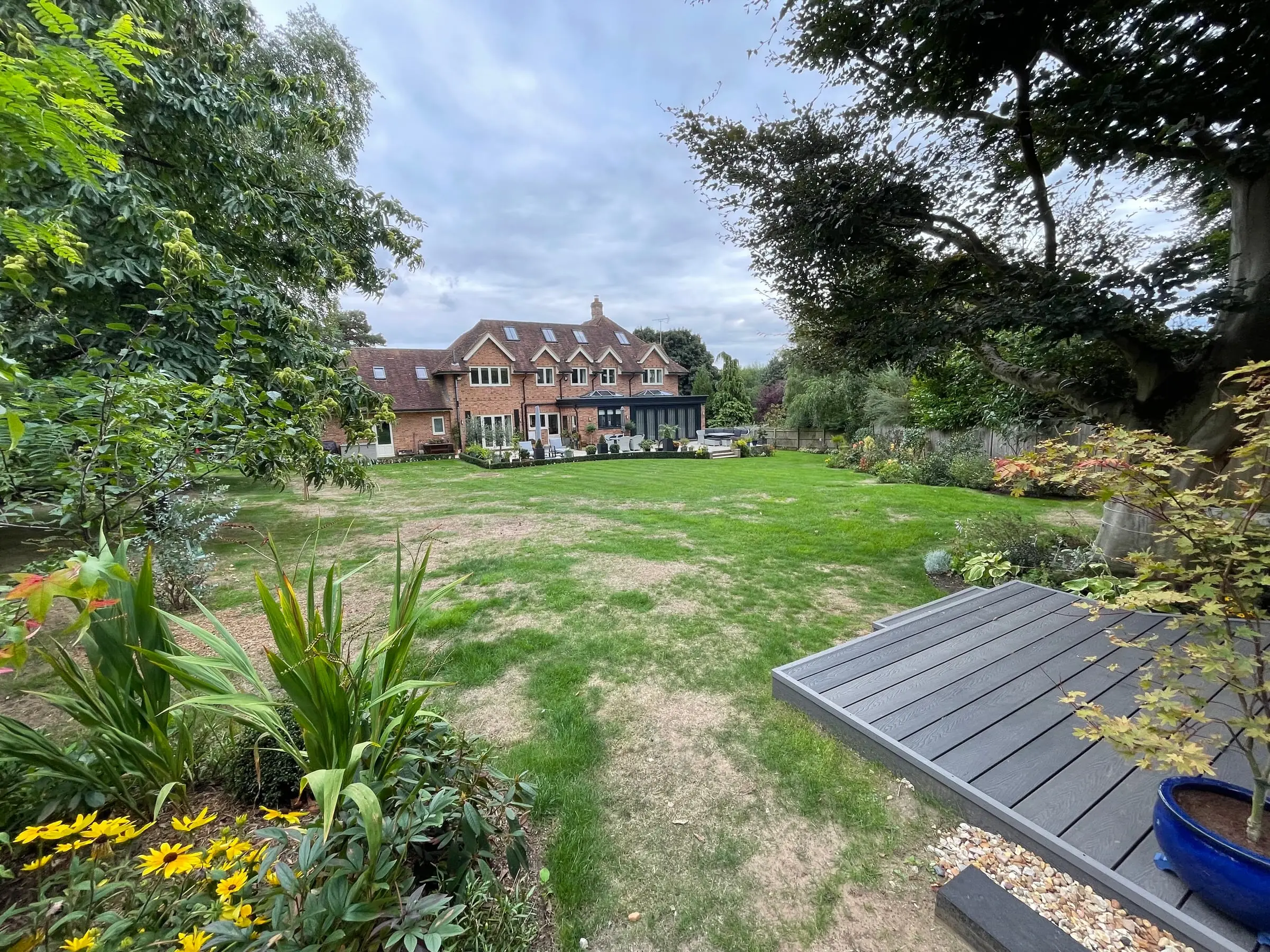 Woburn Sands garden, before work began (3)